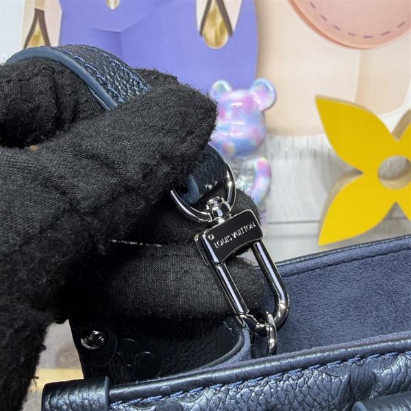 2026124135211915 270